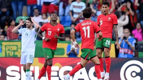 曼城强势领跑英超，哈兰德双响助球队4连胜，福登锦上添花！水晶宫0-3吞败苦涩收场