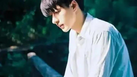 拜仁赛前秘密训练，备战圣保利对决